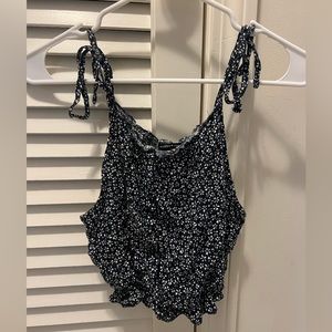 Brandy Melville Floral Carly Tank One Size